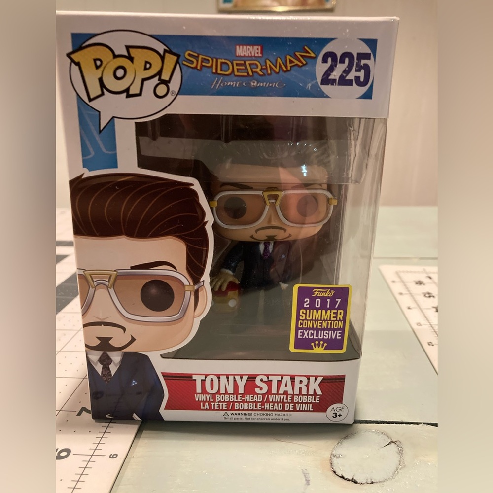 Tony Stark San Diego Comic Con Funko Pop